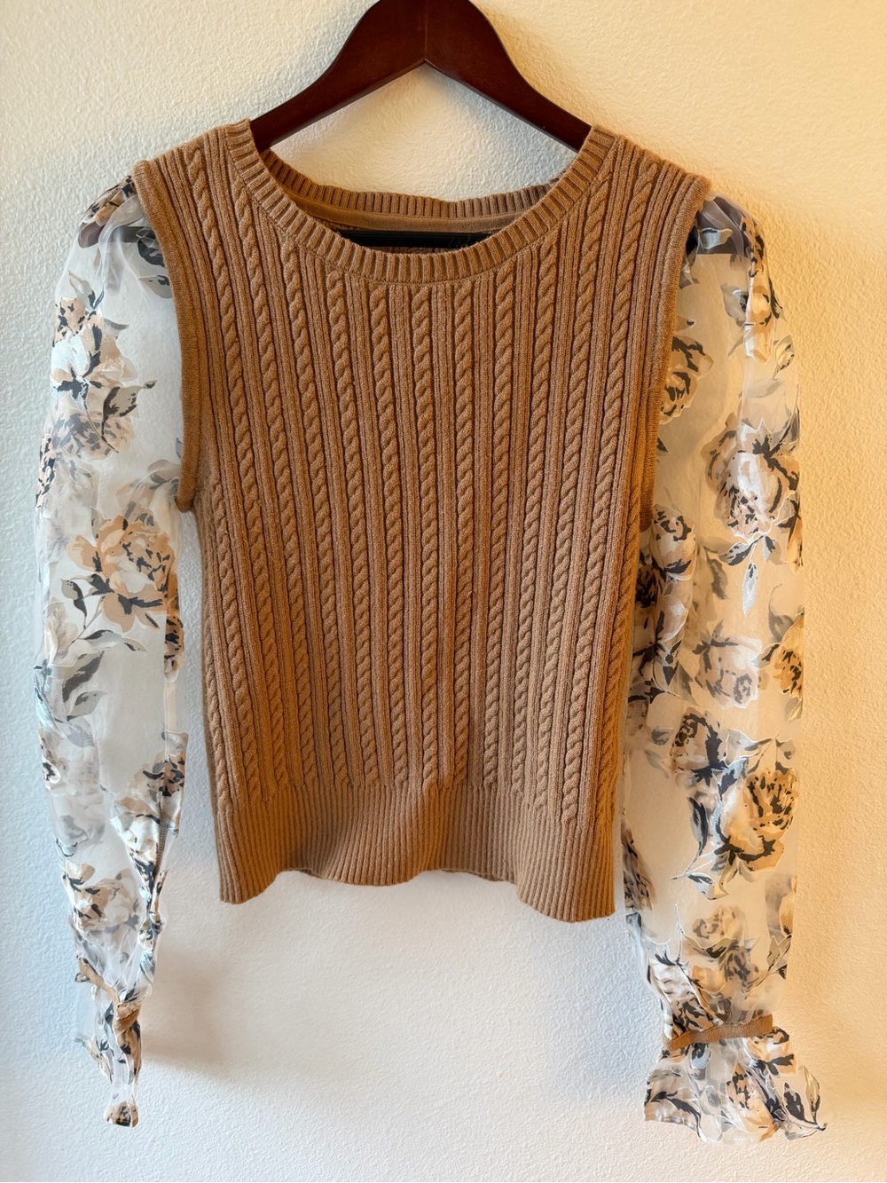 Anthropologie Maeve Sheer Contrast Floral Sleeve Cable Knit Sweater Medium
